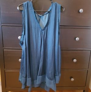 Flowy Light Sleeveless Blouse